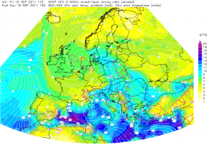 Stosunek zmieszania pary wodnej z suchym powietrzem oraz kierunek (strumienie) wiatru przy ziemi - prognoza GFS z 16.09.2011, godz. 12 UTC na 18.09.2011, godz. 15 UTC