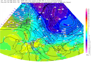 Spływ chłodnej masy powietrza na poziomie 850 hPa - prognoza na niedzielę, godz. 12:00 UTC (źródło: ESTOFEX)