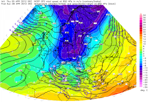 Prognoza modelu GFS na niedzielę rano - temperatura i topografia baryczna poziomu 850 hPa - źródło: ESTOFEX