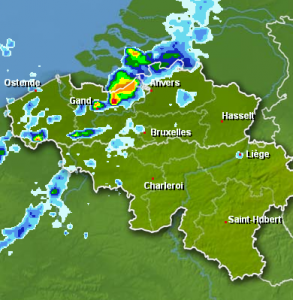Widoczna superkomórka z dobrze wykształconym hook echo (http://www.meteo-info.be/) Widoczna superkomórka z dobrze wykształconym hook echo (http://www.meteo-info.be/)