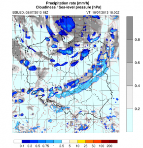 Przykładowa mapa z prognozą zachmurzenia, ciśnienia atm. i opadów na 10.07.2013 r. na godz. 18 UTC.