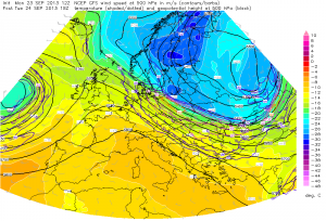 Prognozowana bardzo niska temperatura na wysokości 500 hPa (GFS, ESTOFEX)