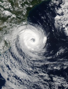 Zdjęcie satelitarne huraganu Catarina z 2004 r. (źródło: Jeff Schmaltz, MODIS Rapid Response Team, NASA/GSFC)