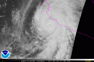 Aktualne zdjęcie satelitarne huraganu Patricia (źródło: NOAA)